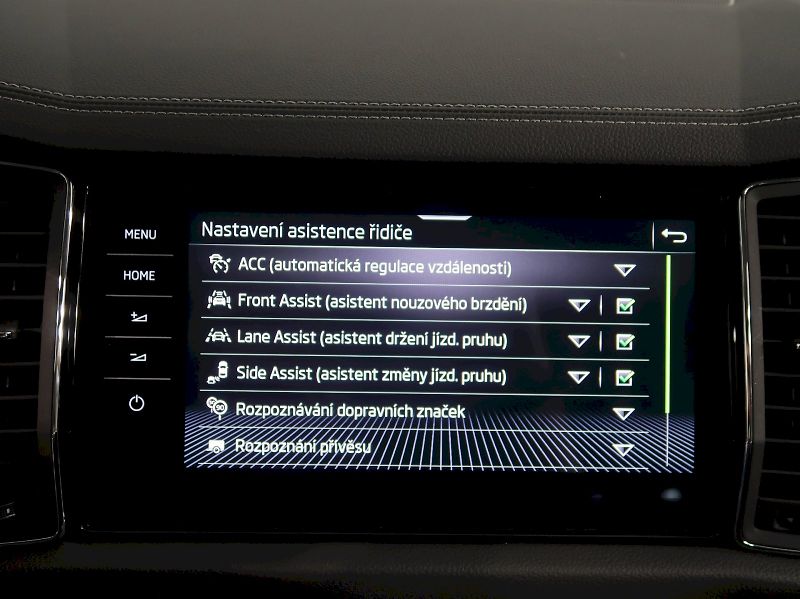 Škoda Kodiaq (2023) L&K 2.0TSI 140KW 4x4 DSG TAŽNÉ - fotka 30 z 47