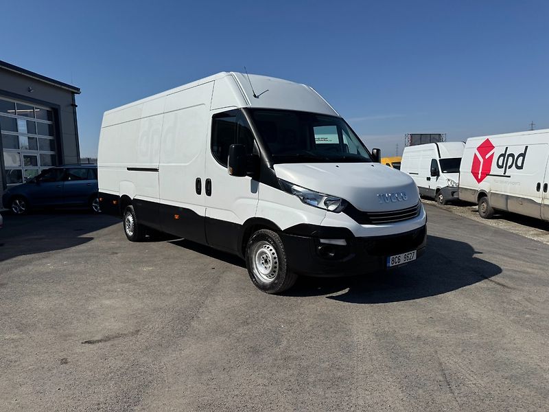 Iveco Daily (2019) 35S16 2.3 115 Kw - fotka 3 z 22