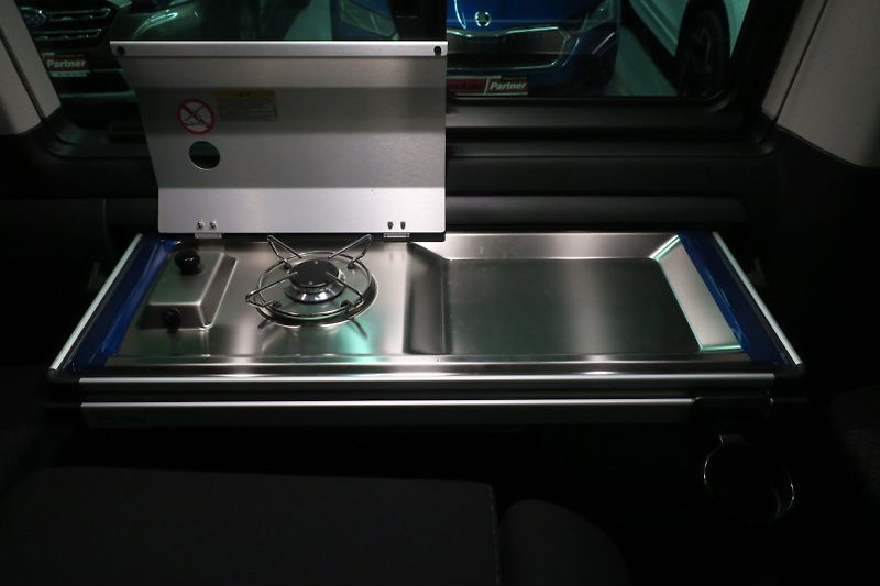 Volkswagen T6.1 (2023) California 2.0TDI 110kW Beach - fotka 36 z 50