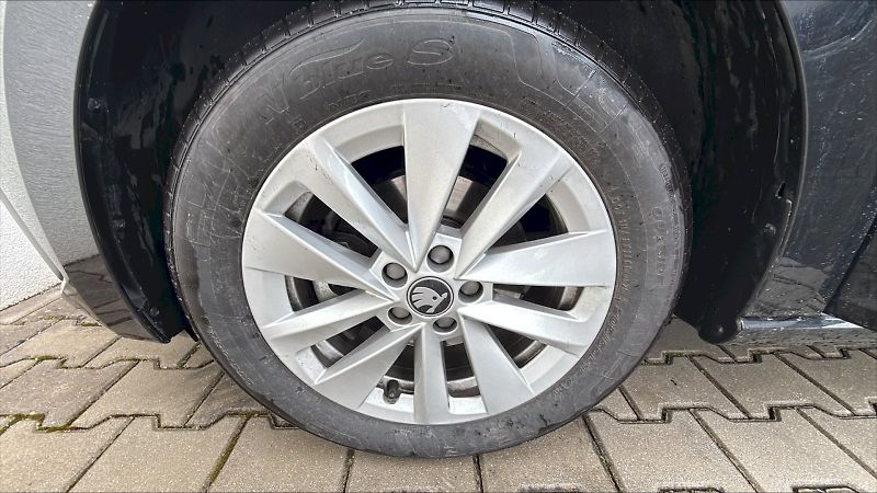 Škoda Scala (2025) SELEC TSI 85/1.0 A7F - fotka 17 z 22