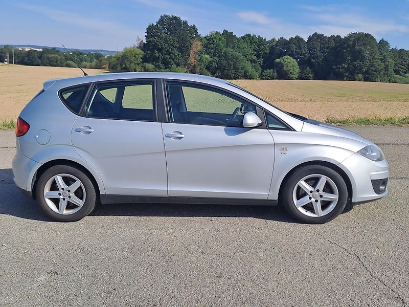 Seat Altea (2011) 1.2 TSi PĚKNÝ STAV, TAŽNÉ - fotka 4 z 29