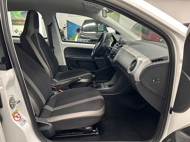 Volkswagen up! (2017) 1.0 ECO Záruka - fotka 14 z 18