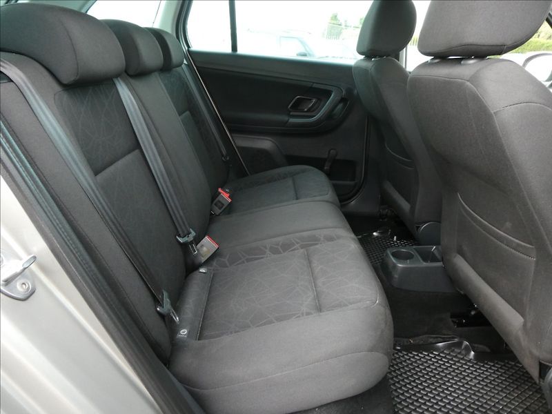 Škoda Fabia 1,2 HTP 51kW Family,po servise - fotka 22 z 42