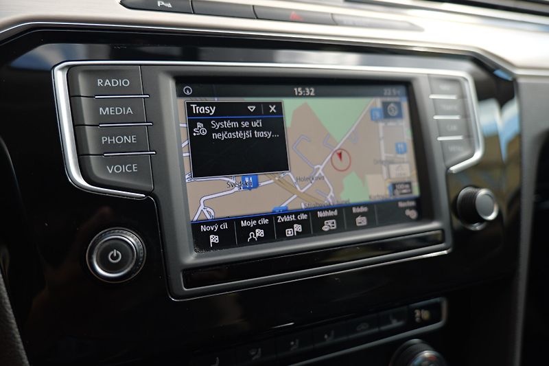 Volkswagen Passat - fotka 24 z 35