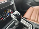 Volkswagen Passat 2.0 TDI/110kW Elegance - náhled 24