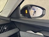 Škoda Superb 2,0 TDi  DSG Selection Assist - náhled 47