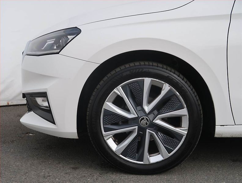 Škoda Fabia (2023) Style 1.0 TSI, ČR,1.maj - fotka 13 z 23