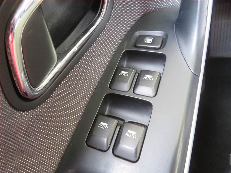 Kia Ceed (2012) Silver 1.4 CVVT, Tempomat - fotka 15 z 15