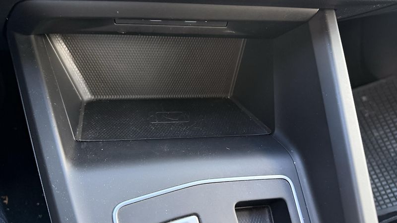 Volkswagen Golf (2023) 2.0TD.,AT,ZÁRUKA,ACC - fotka 24 z 24