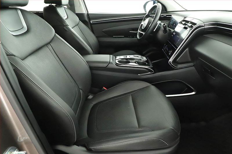 Hyundai Tucson (2021) Select 1.6 T-GDI 48V MHEV - fotka 7 z 30