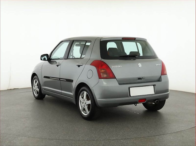 Suzuki Swift (2005) 1.5, nová STK, Klima - fotka 4 z 15