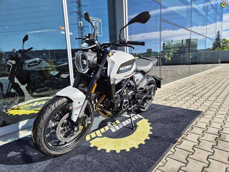 Moto Morini Seiemmezzo (2026) 6 ? STR - fotka 8 z 17