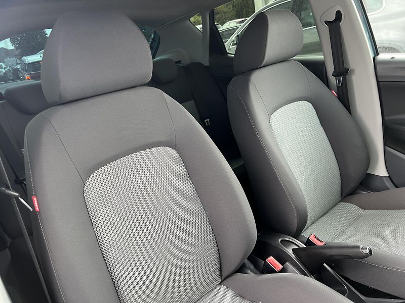 Seat Ibiza 1.4i 16v 63kw KLIMA PŮVOD ČR - fotka 29 z 37