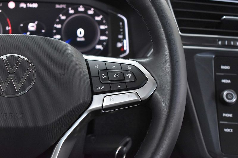 Volkswagen Tiguan 2.0TDI DSG*ACC*VIRTUAL*EL.KUFR - fotka 20 z 46
