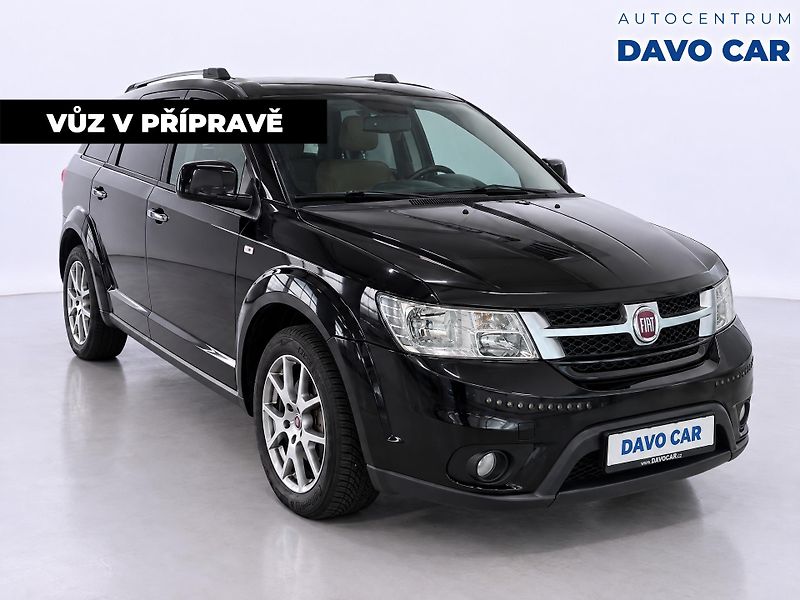 Fiat Freemont 2,4 i 125kW Urban Automat Kůže - fotka 2 z 12