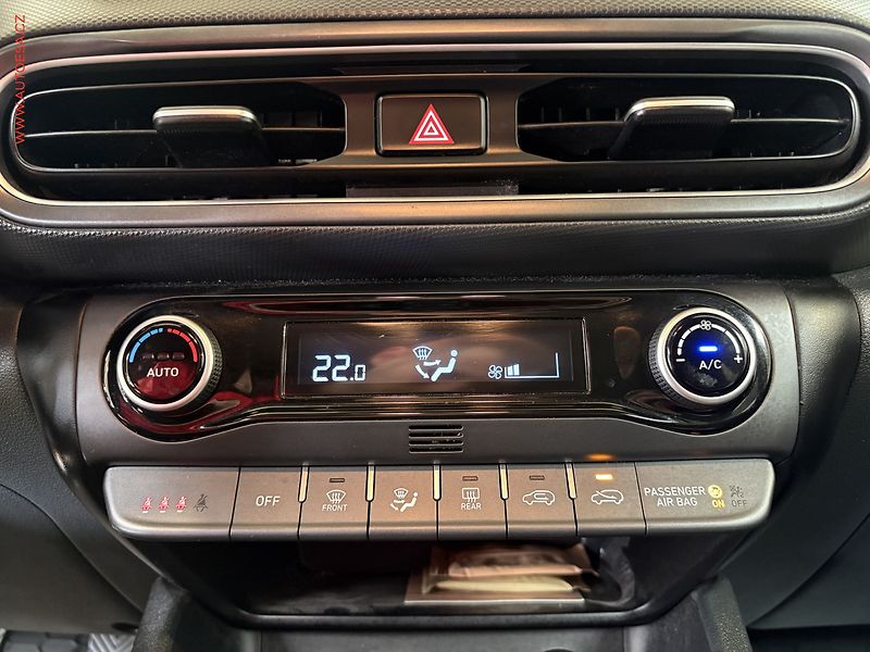 Hyundai Kona (2021) 1.0 T-GDi, 2.maj,ČR, Smart - fotka 14 z 17