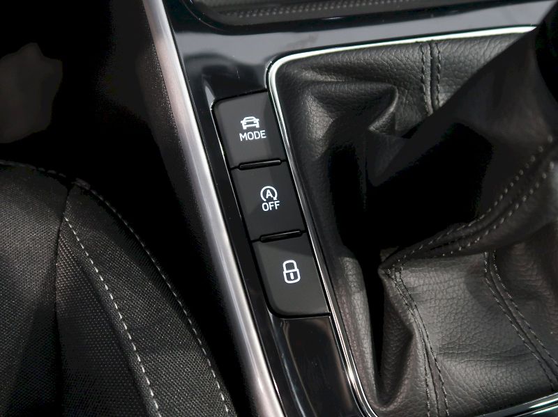 Škoda Fabia (2025) TOP SELECTION 1.0TSI 70KW - fotka 31 z 38
