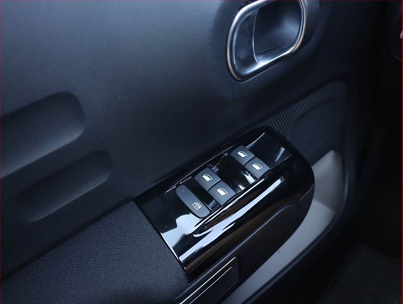 Citroën C3 (2021) 1.2 PureTech, Serv.kniha - fotka 16 z 18