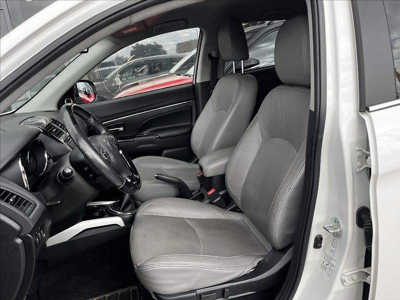Citroën C4 Aircross 1,8   1.8 HDI 4x4 - fotka 6 z 21