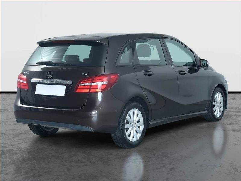 Mercedes-Benz Třídy B (2015) B 180 CDI, Automat, Navi - fotka 5 z 19