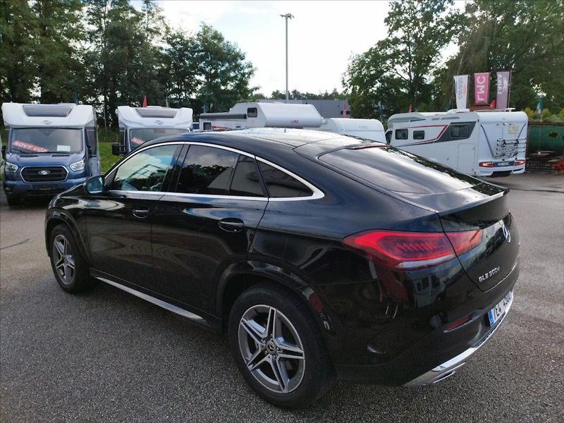 Mercedes-Benz GLE 3,0 300D 4MATIC COUPE - fotka 4 z 29