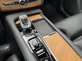Volvo XC90 B5 (nafta) AWD // TZ // 1. maj - náhled 27