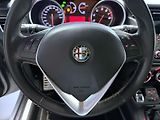 Alfa Romeo Giulietta (2014) 1.4 TMA 170k TCT Distinctive S - náhled 16
