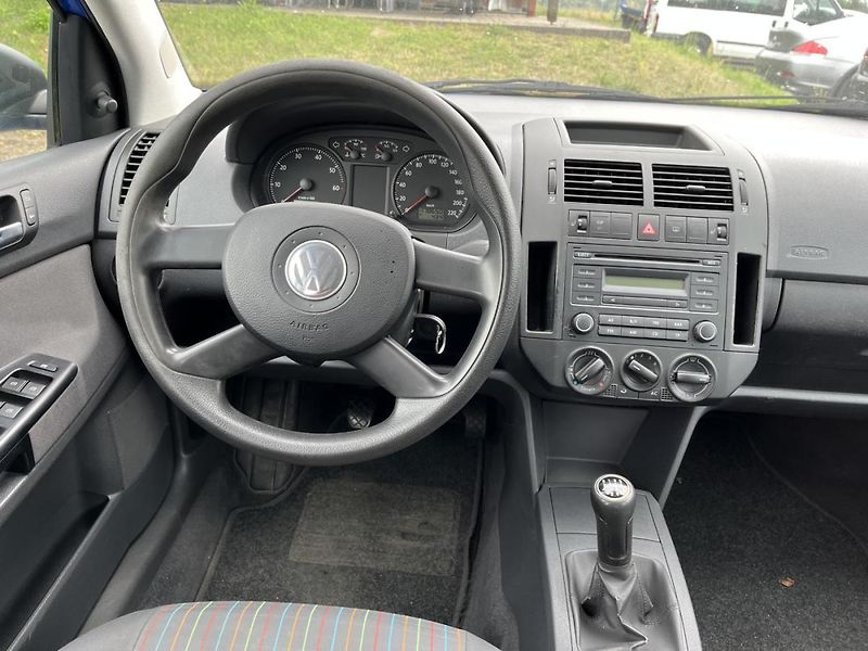 Volkswagen Polo 1.2i - fotka 10 z 17