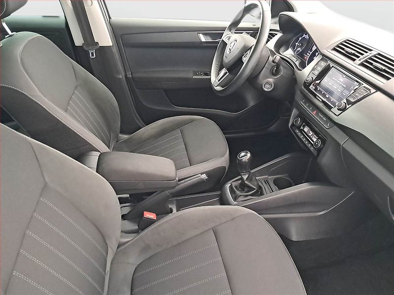 Škoda Fabia (2019) 1.0 TSI, Serv.kniha, Tempomat - fotka 9 z 16