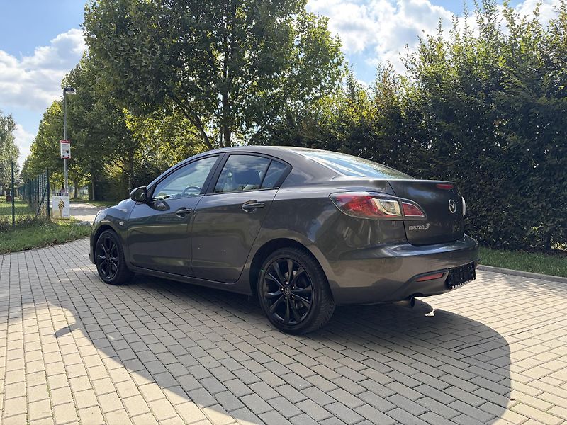 Mazda 3 2.0 High-Line - fotka 7 z 31