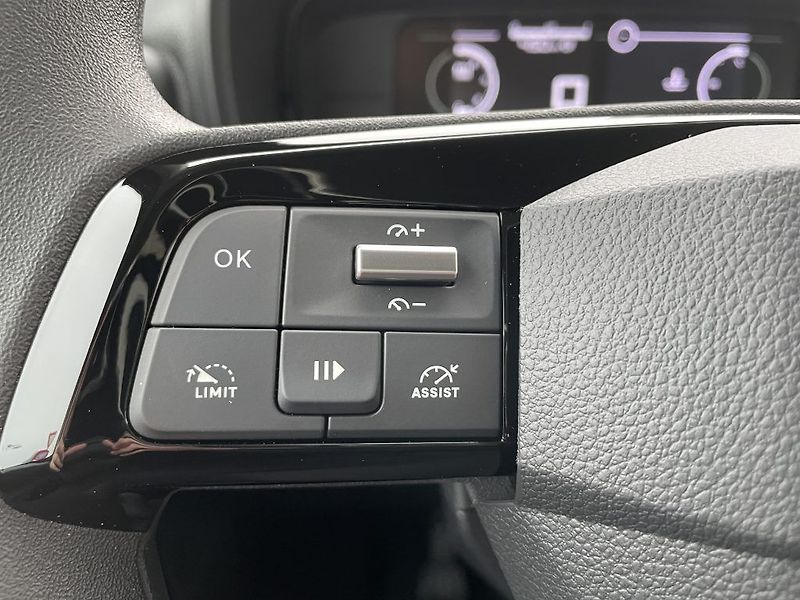Toyota ProAce City Verso 1.5D MT 130k Business 7S - fotka 23 z 27