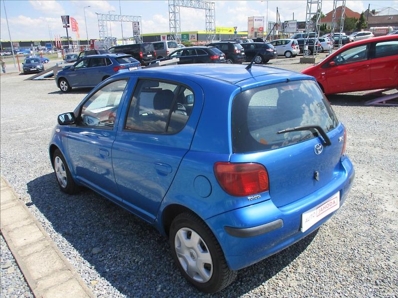 Toyota Yaris 1,0 VVTi, Automat, CZ - fotka 6 z 30