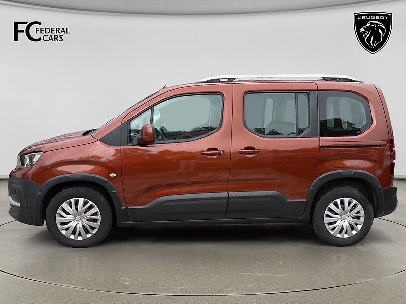 Peugeot Rifter ACTIVE 1.2 PureTech 110 S&S - fotka 2 z 24
