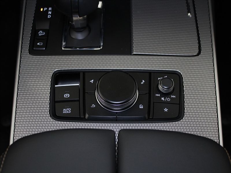 Mazda CX-60 3,3 D254 AWD Homura Záruka ČR - fotka 22 z 36
