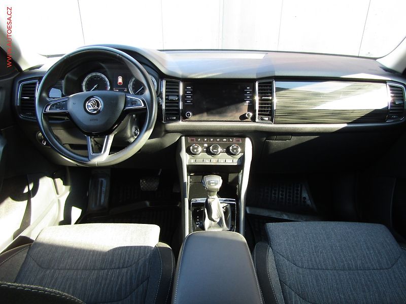 Škoda Kodiaq (2019) 2.0 TDi 4x4, 2.maj,ČR, Style - fotka 8 z 22