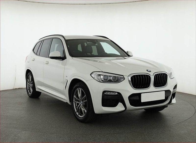 BMW X3 (2019) xDrive20d - fotka 1 z 18