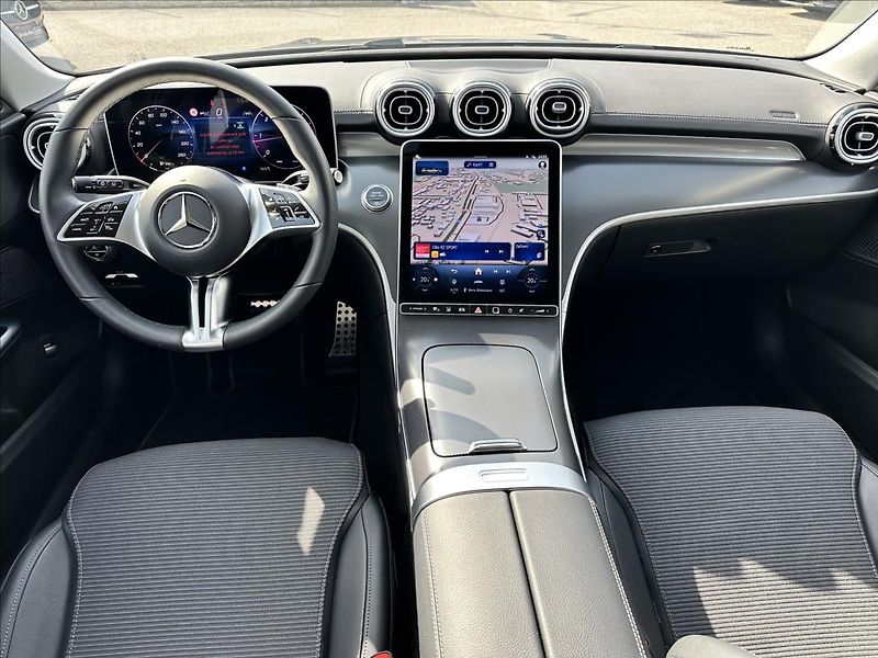 Mercedes-Benz Třídy C C 220d 4MATIC All-Terrain - fotka 9 z 13