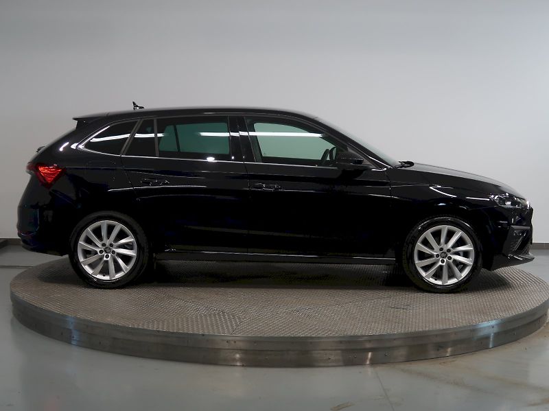 Škoda Scala (2025) TOP SELECTION 1.5TSI 110KW LED - fotka 8 z 35