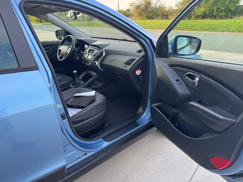 Hyundai ix35 1.7CRDI,VOLAT-608 081 843 - fotka 9 z 17