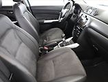 Suzuki Vitara (2017) 1.6 DDiS, Kůže, Navi, Tempomat - náhled 7