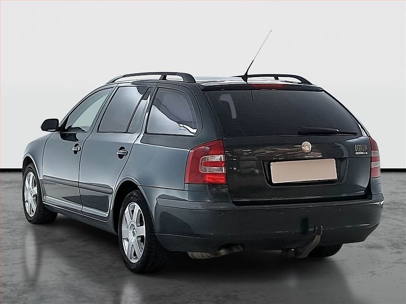 Škoda Octavia (2007) 2.0 TDI, nová STK, Tažné - fotka 4 z 15
