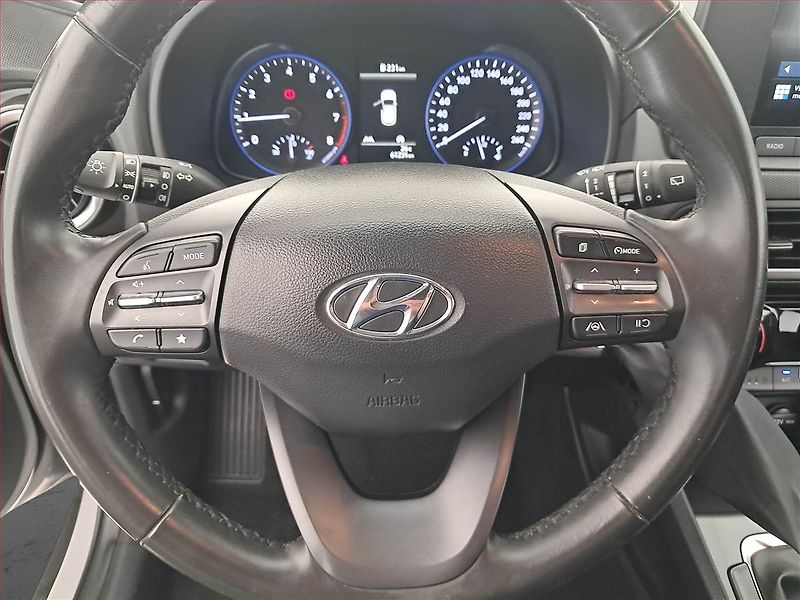 Hyundai Kona (2022) 1.0 T-GDI, Serv.kniha - fotka 17 z 17