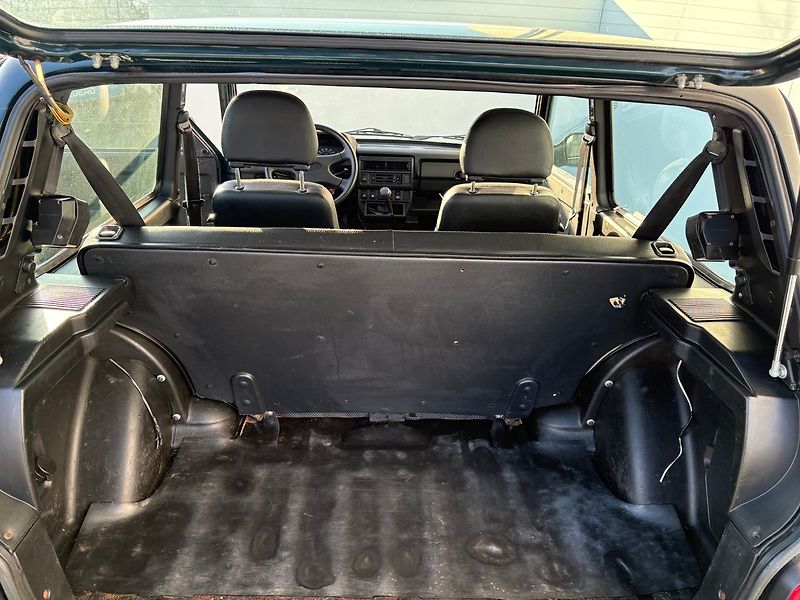 Lada Niva 1.7, 61kW, 4x4, Tažné - fotka 12 z 18