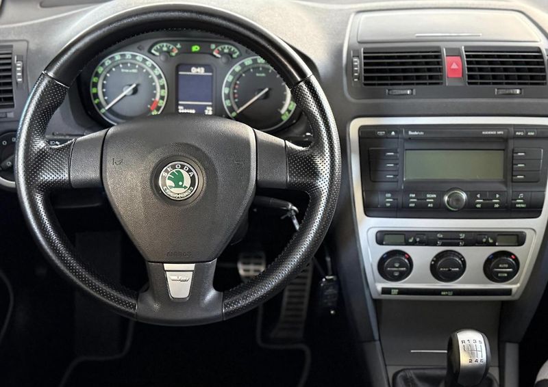 Škoda Octavia (2008) VRS - fotka 13 z 38