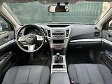 Subaru Legacy 2,0 Serviska 4X4 - náhled 14