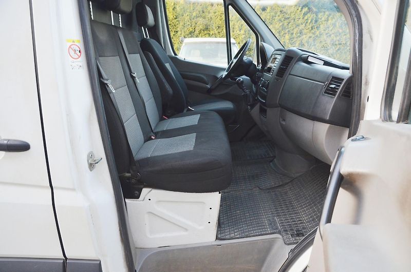 Volkswagen Crafter (2016) 2.0 TDi 103kW / ČR / 1.MAJITEL - fotka 15 z 28