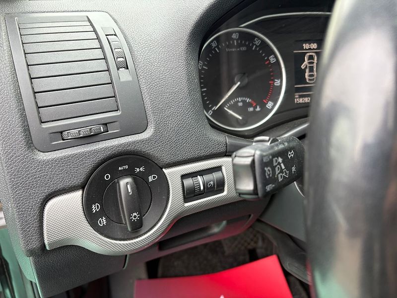 Škoda Octavia 1.4TSI, 90kW, DSG, Elegance - fotka 13 z 28