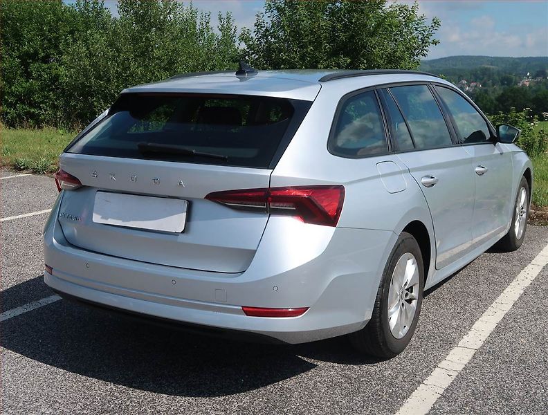 Škoda Octavia (2022) Ambition 2.0 TDI, ČR,1.maj - fotka 5 z 16