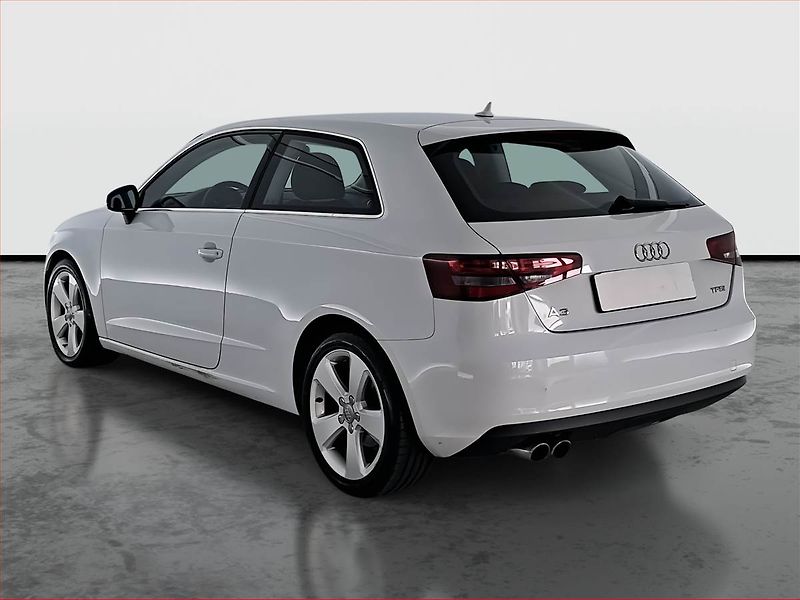 Audi A3 (2012) 1.8 TFSI, Automat, Tempomat - fotka 4 z 19