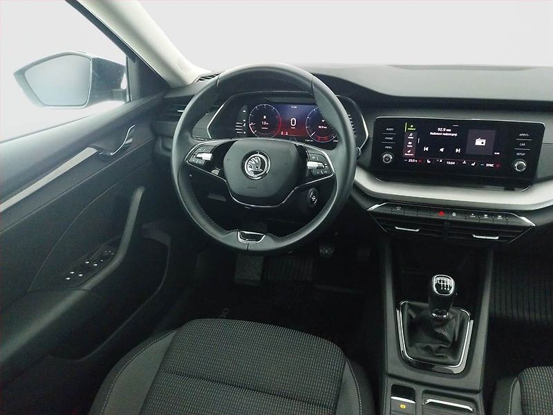 Škoda Octavia (2021) Ambition Plus 1.5 TSI - fotka 7 z 20